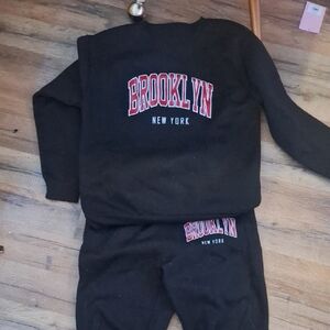 Brooklyn Black Sweatshirt and Pants Set
